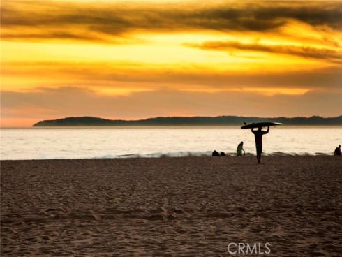 250  62nd Street  , Newport Beach, CA