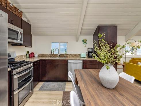 250  62nd Street  , Newport Beach, CA