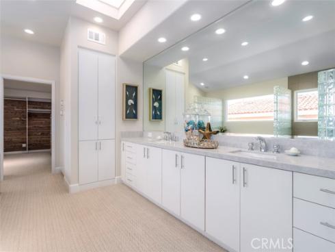 120  Via Trieste  , Newport Beach, CA