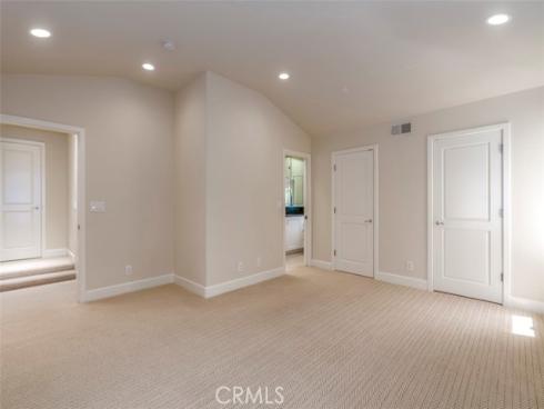 120  Via Trieste  , Newport Beach, CA