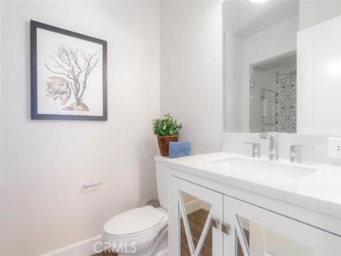 120  Via Trieste  , Newport Beach, CA