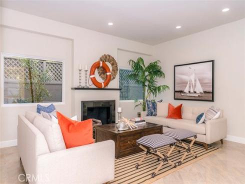 120  Via Trieste  , Newport Beach, CA