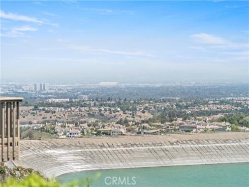 24  Narbonne  , Newport Beach, CA