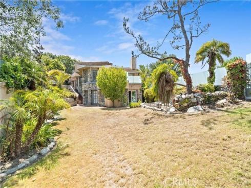 24  Narbonne  , Newport Beach, CA