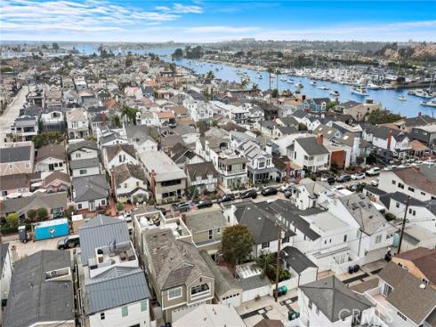 308 Coral Avenue, Newport Beach, CA