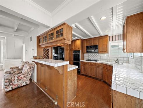 308 Coral Avenue, Newport Beach, CA