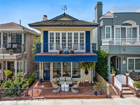 117 E Bay Front  , Newport Beach, CA