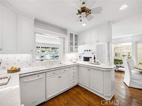 117 E Bay Front  , Newport Beach, CA