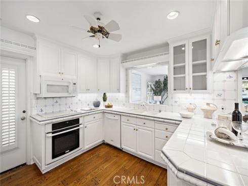 117 E Bay Front  , Newport Beach, CA