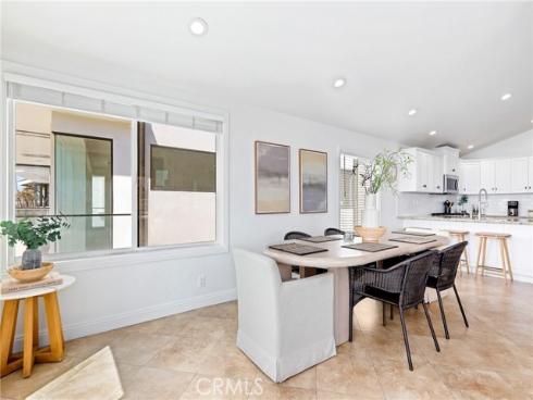 916 E Oceanfront  , Newport Beach, CA