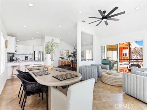 916 E Oceanfront  , Newport Beach, CA