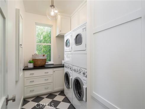 2217  Laurel   Place, Newport Beach, CA