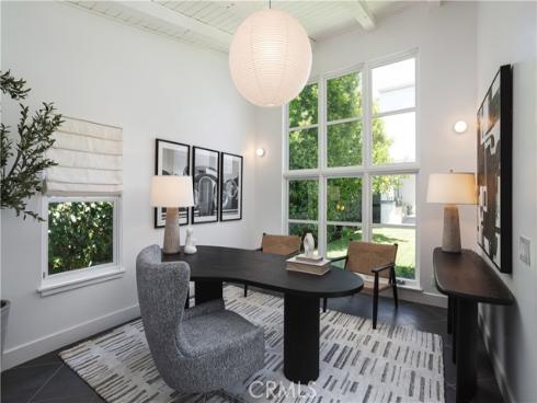 2217  Laurel   Place, Newport Beach, CA