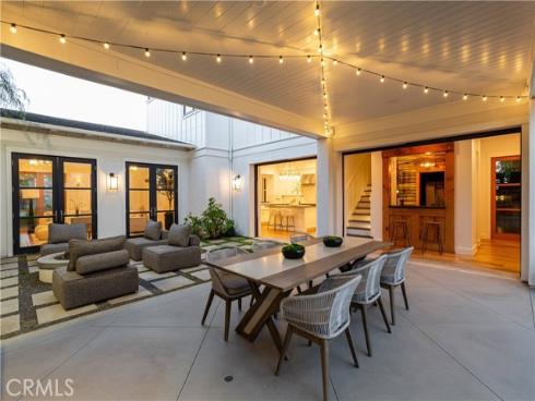 2217  Laurel   Place, Newport Beach, CA