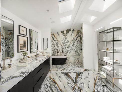 412  29th Street  B , Newport Beach, CA