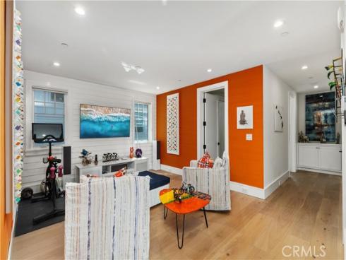 2149 E Ocean   Boulevard, Newport Beach, CA