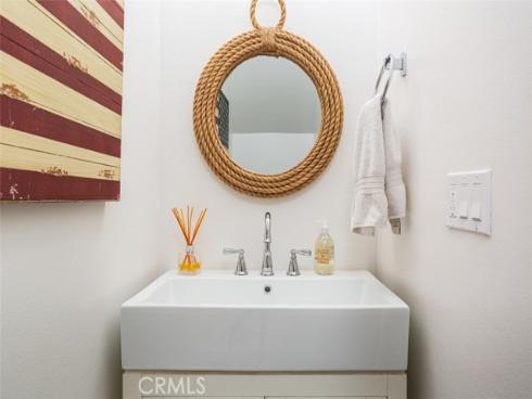 2452 Vista Hogar , Newport Beach, CA