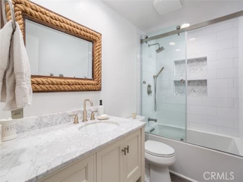 2452 Vista Hogar , Newport Beach, CA