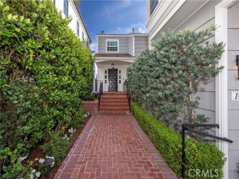 1516 E Oceanfront  , Newport Beach, CA