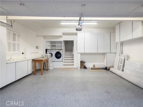 1516 E Oceanfront  , Newport Beach, CA