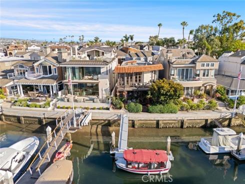 115 N Bay Front  , Newport Beach, CA