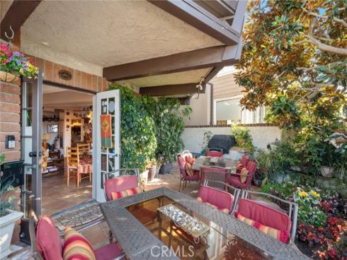 115 N Bay Front  , Newport Beach, CA