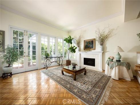 81 Hillsdale Drive, Newport Beach, CA