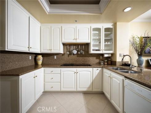 81 Hillsdale Drive, Newport Beach, CA