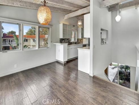 2000  Vista Cajon  , Newport Beach, CA