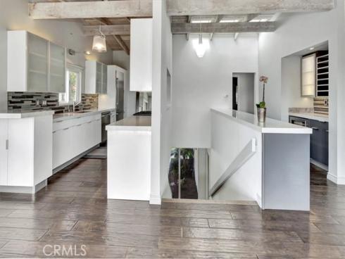 2000  Vista Cajon  , Newport Beach, CA