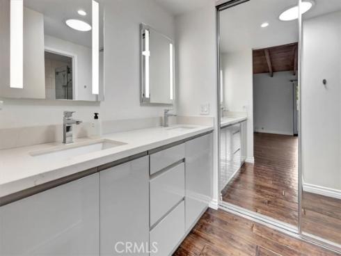 2000  Vista Cajon  , Newport Beach, CA