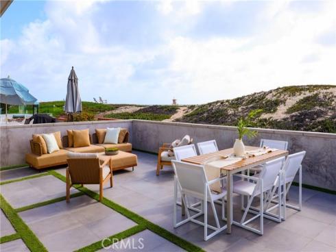 7210  W. Oceanfront  , Newport Beach, CA