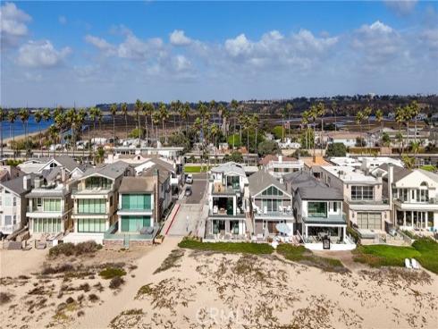 7210  W. Oceanfront  , Newport Beach, CA