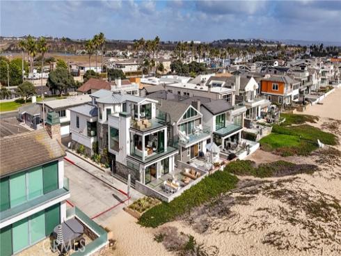 7210  W. Oceanfront  , Newport Beach, CA