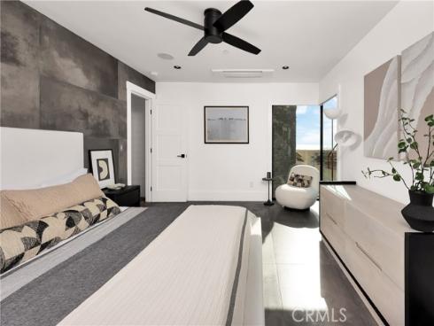 7210  W. Oceanfront  , Newport Beach, CA