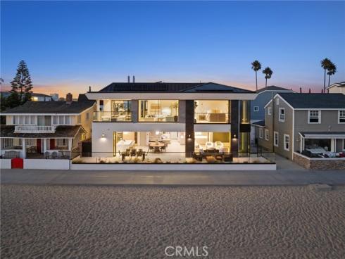 706 W Oceanfront  , Newport Beach, CA