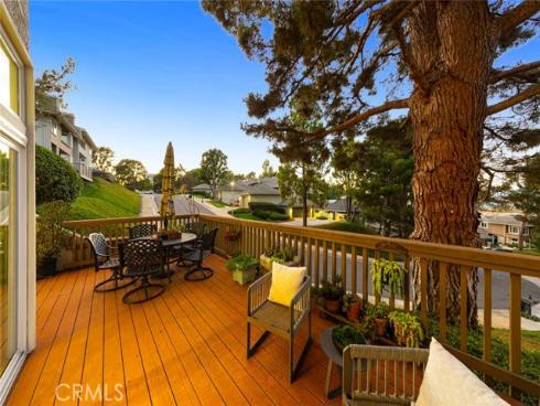 16  Lucerne  , Newport Beach, CA