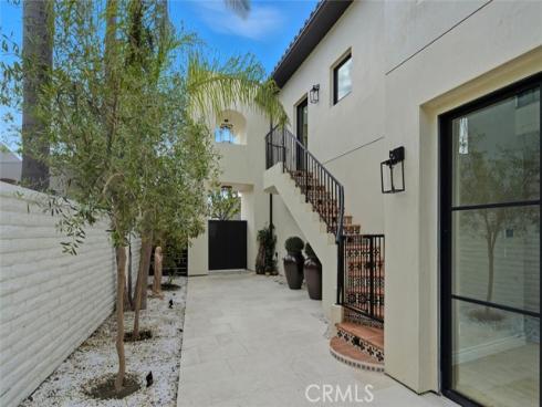 3  Linda Isle  , Newport Beach, CA