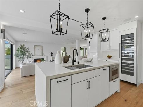 3  Linda Isle  , Newport Beach, CA