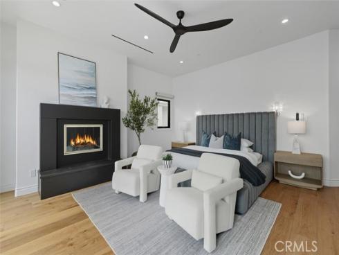 3  Linda Isle  , Newport Beach, CA