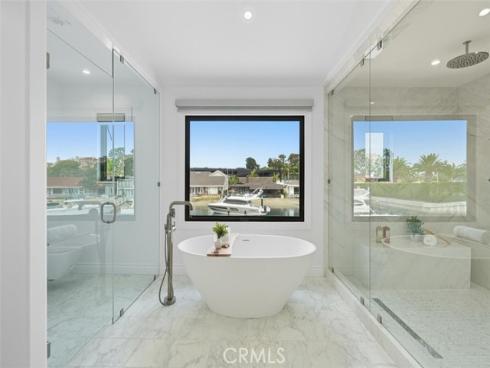 3  Linda Isle  , Newport Beach, CA