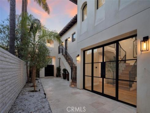 3  Linda Isle  , Newport Beach, CA