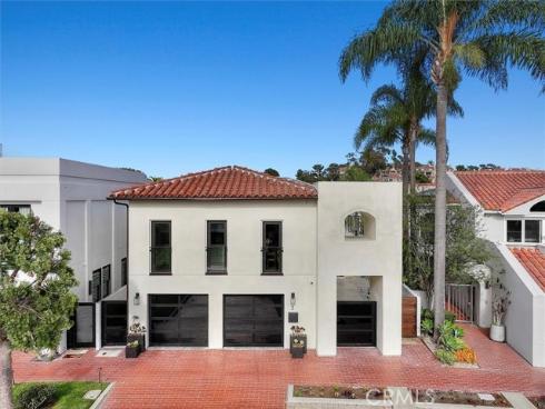 3  Linda Isle  , Newport Beach, CA