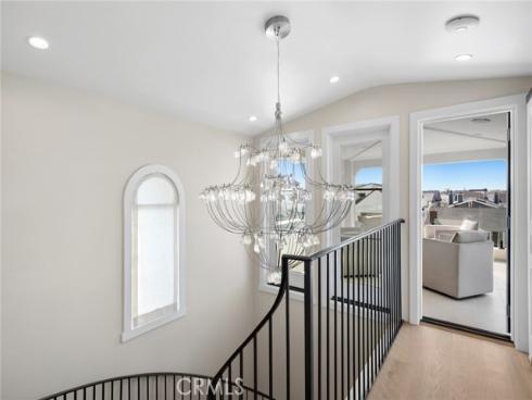 318  Coronado   Street, Newport Beach, CA