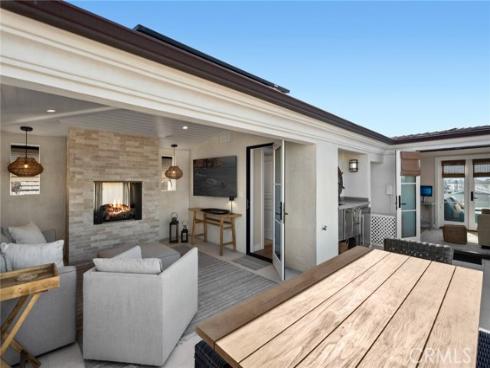 318  Coronado   Street, Newport Beach, CA