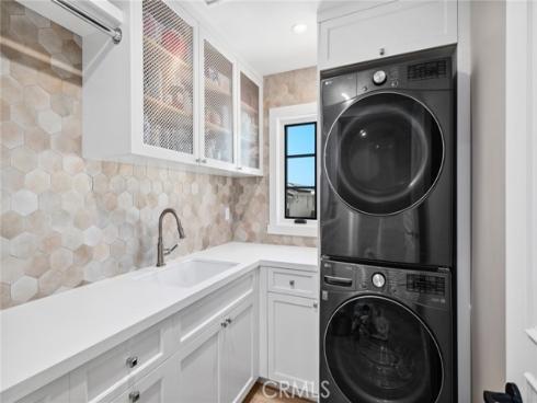 318  Coronado   Street, Newport Beach, CA