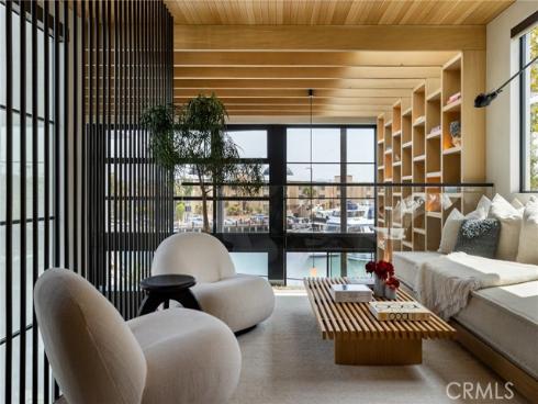 2910  Lafayette   Avenue, Newport Beach, CA