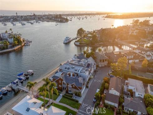 8  Beacon Bay  , Newport Beach, CA