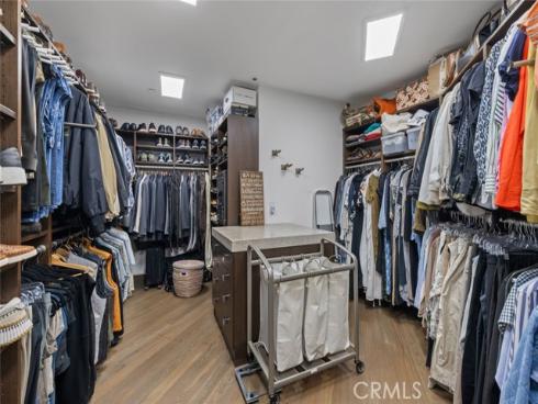 8  Beacon Bay  , Newport Beach, CA