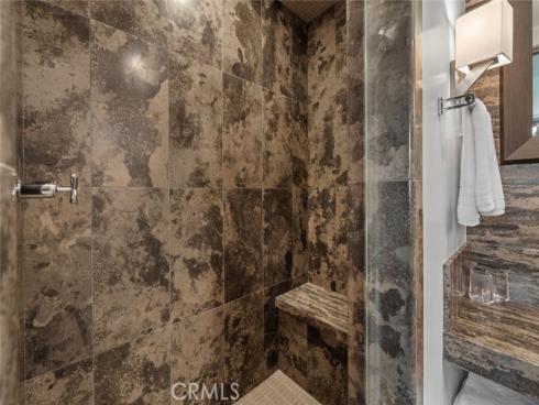 8  Beacon Bay  , Newport Beach, CA